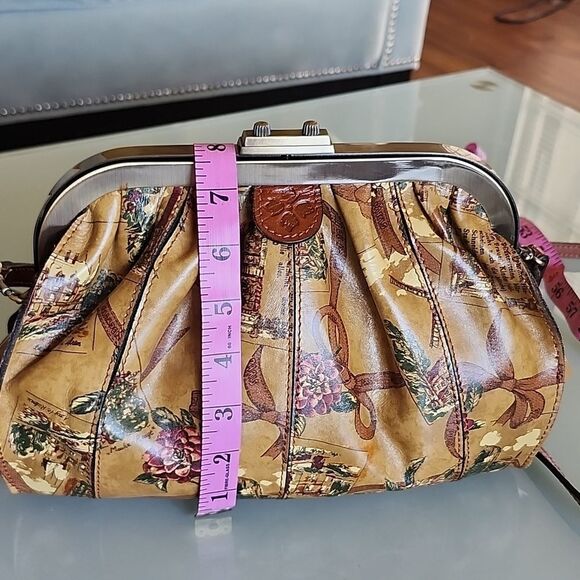 Patricia Nash Verbania Leather Bag - Picture 8 of 9